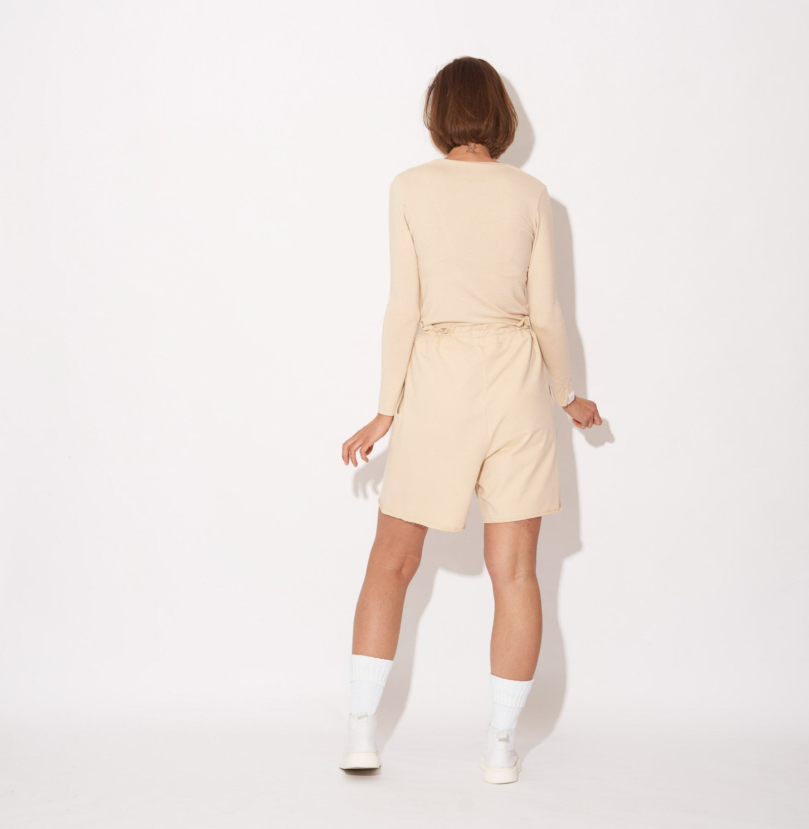 Lazy Puck Shorts Cream