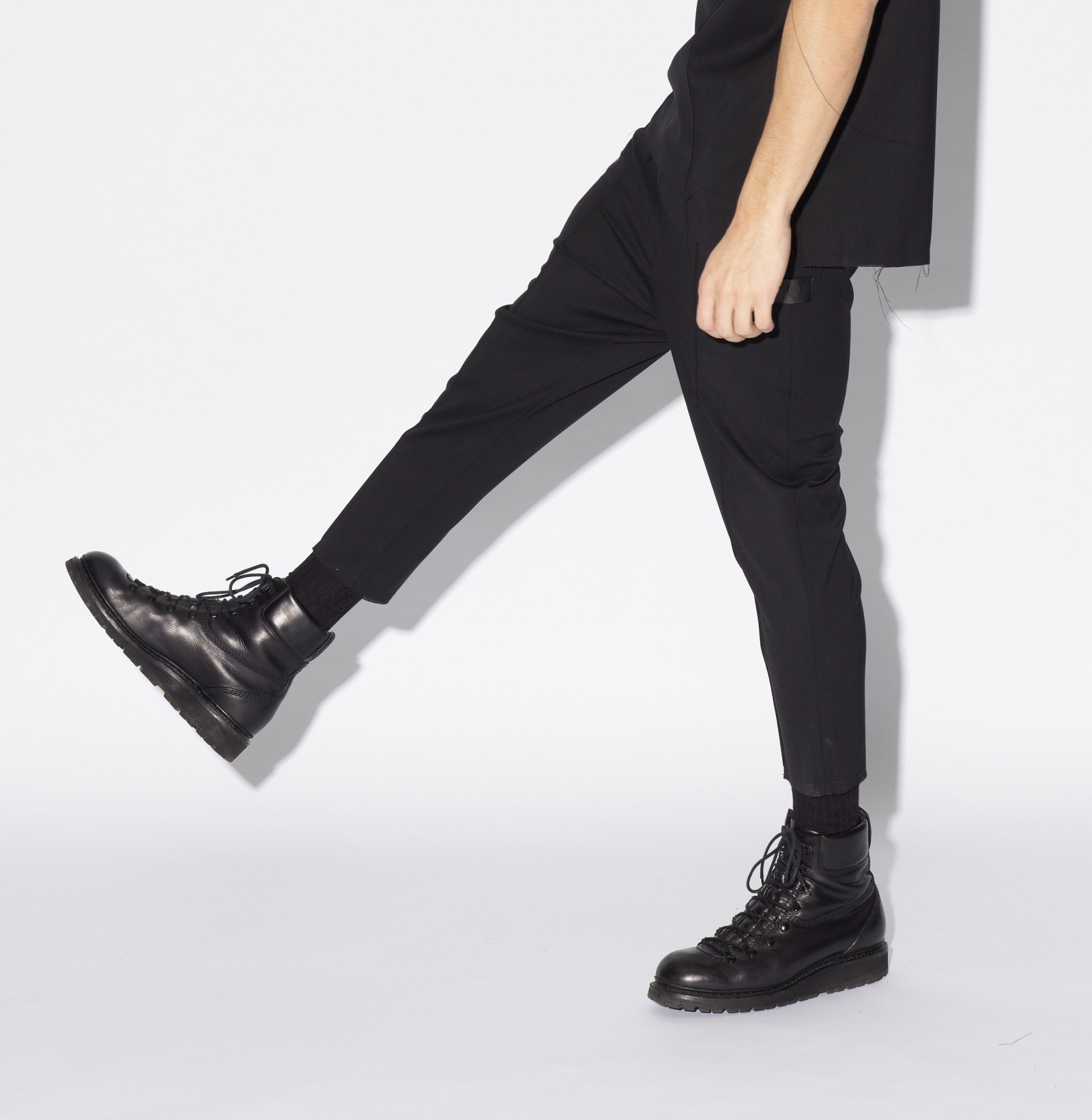 Wool Slim Pants Black