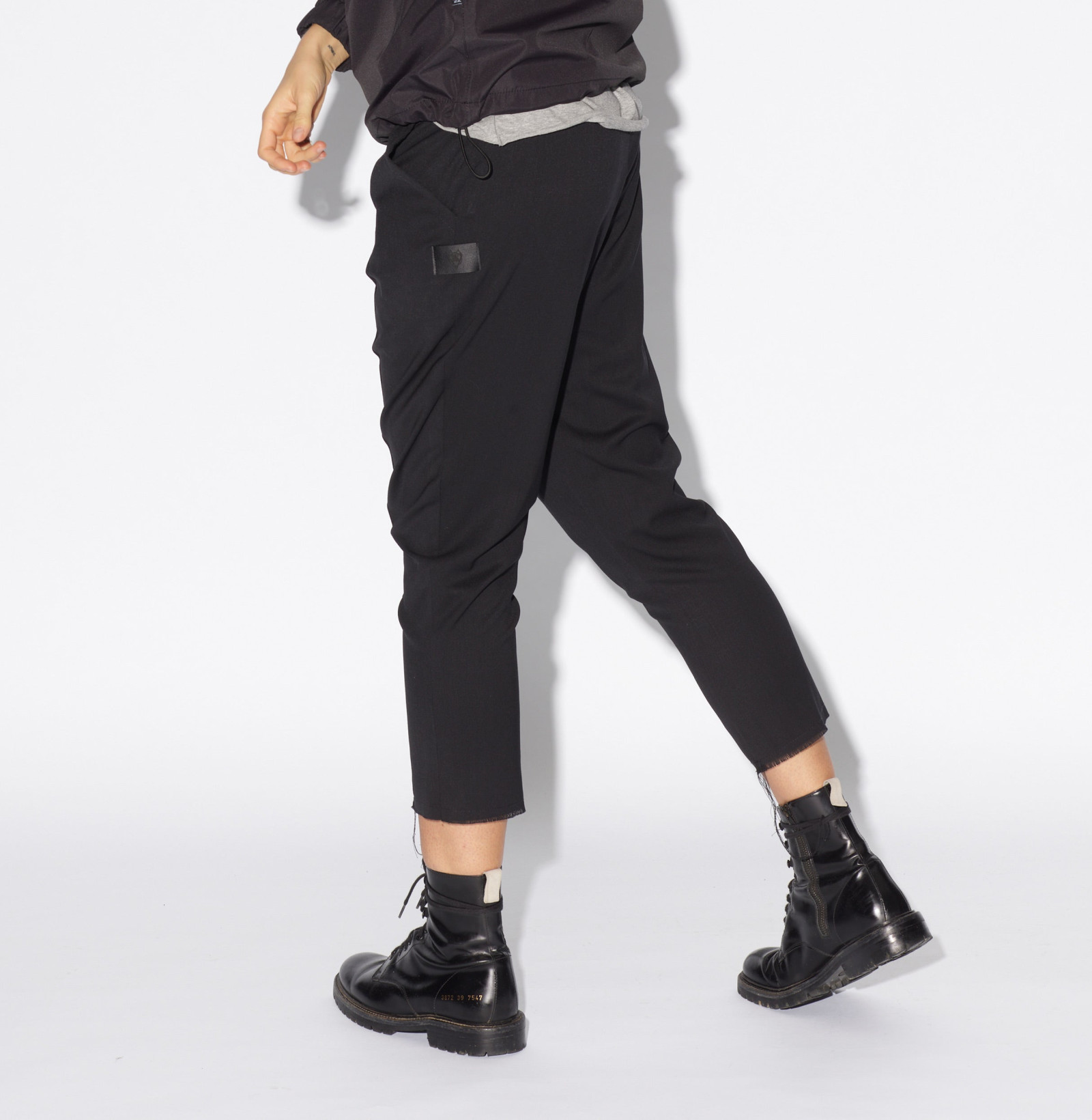 Wool Slim Pants Black