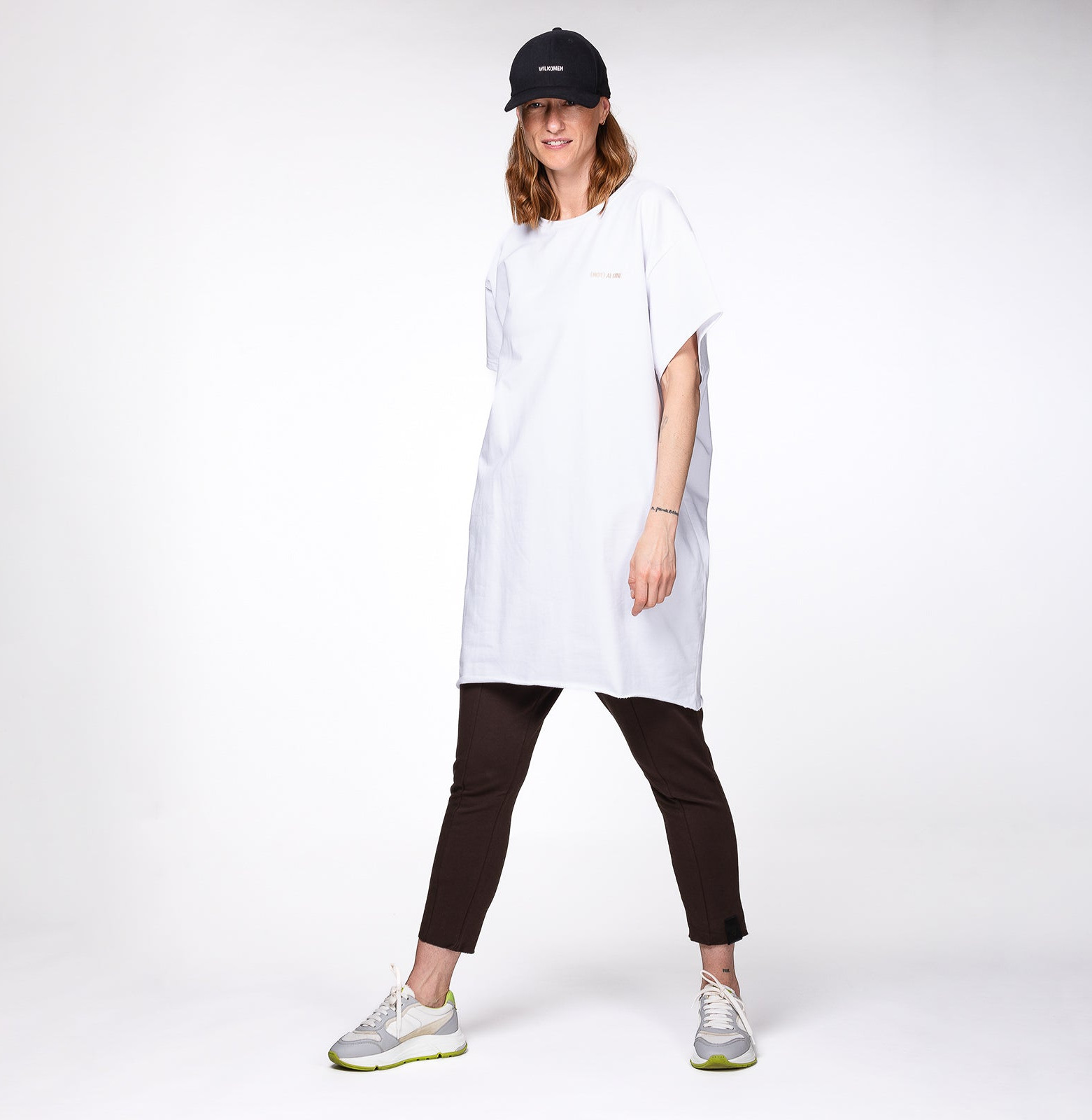 Good warm tee not alone white