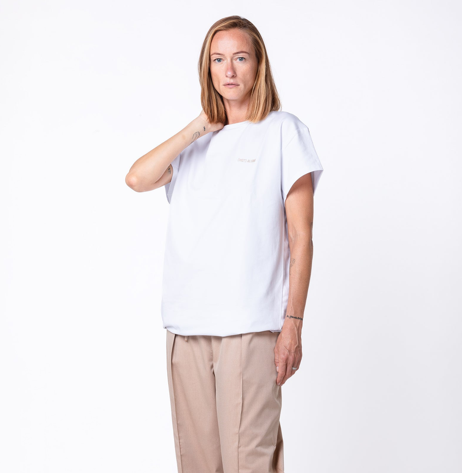 Good warm tee not alone white