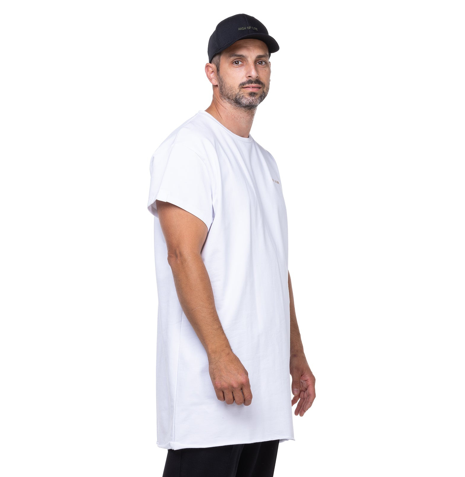 Good warm tee not alone white