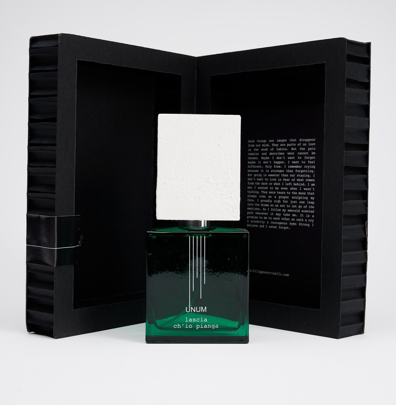 Lascia ch`io pianga by Filippo Sorcinelli