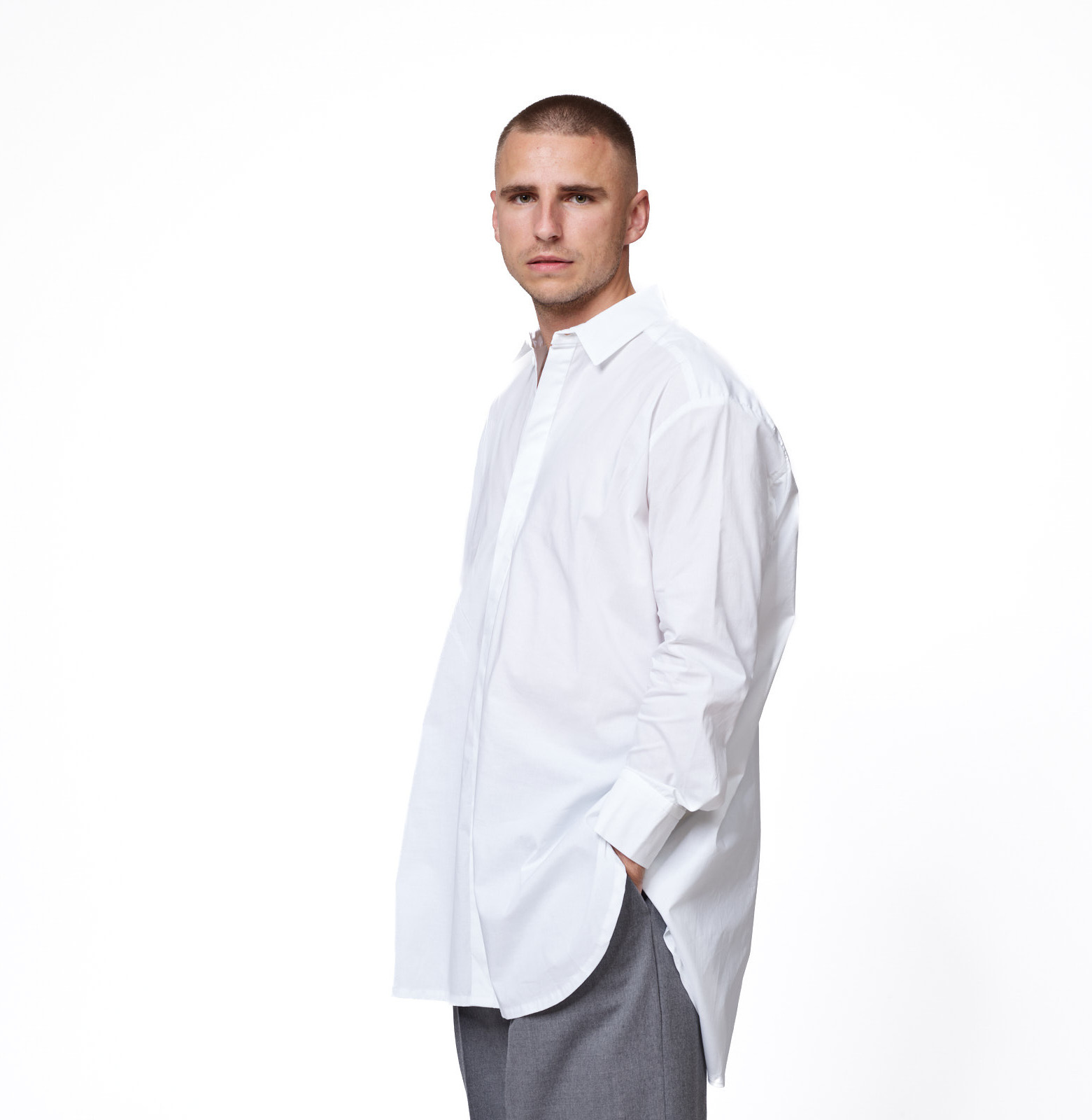 Oversize no brand shirt w