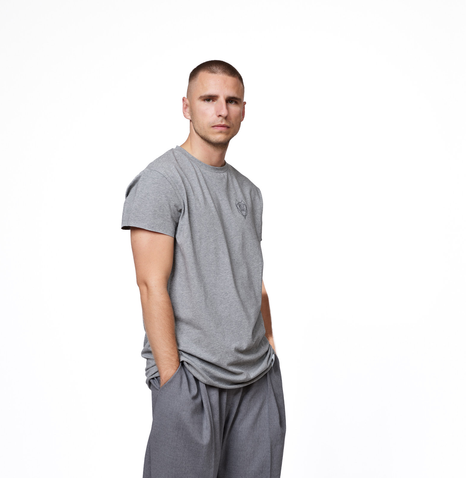 Lazy norm logo tee g