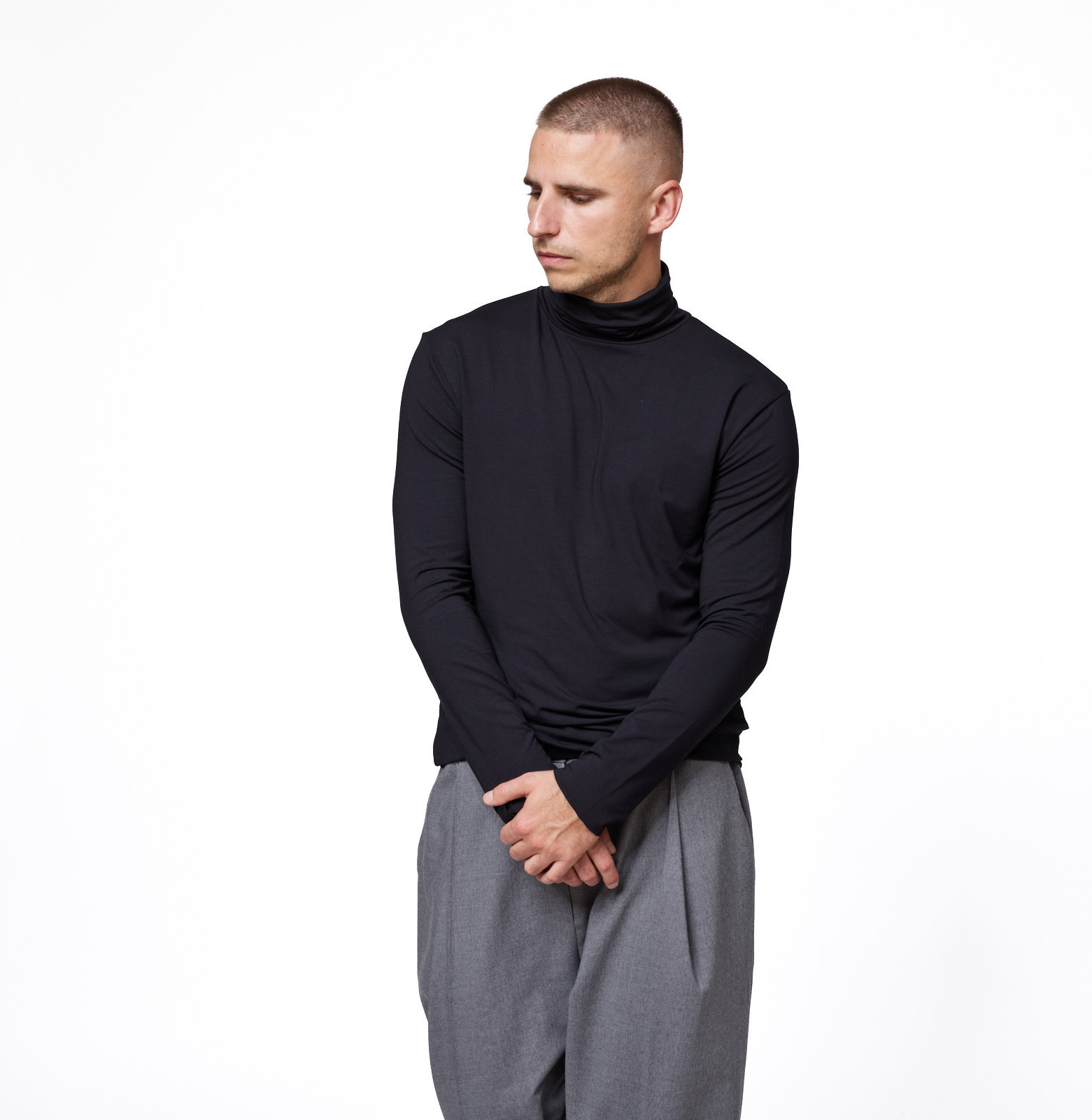 Fine his rollneck b
