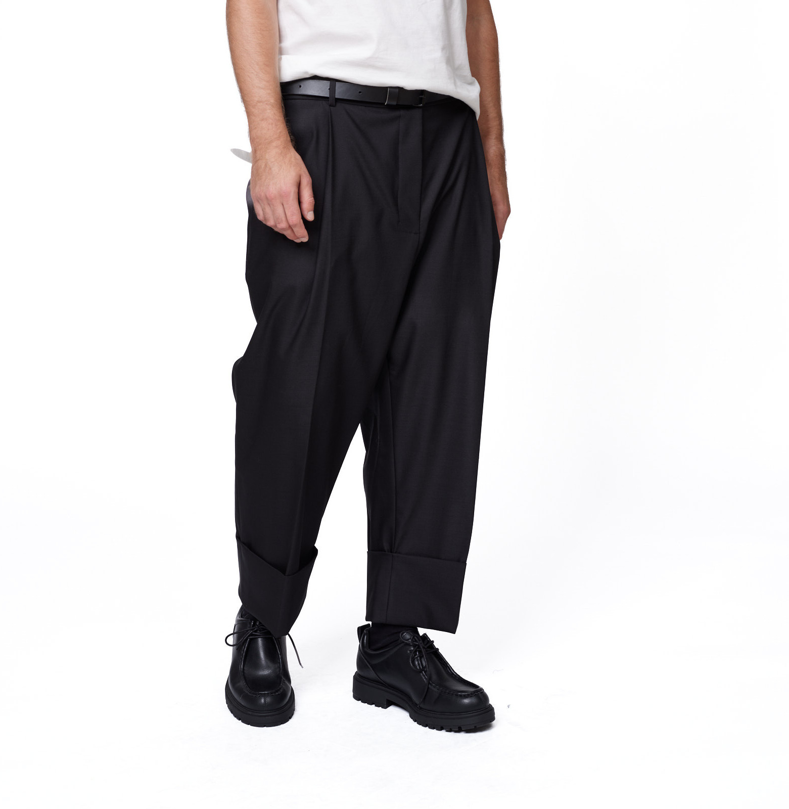 Wool cuff pants b