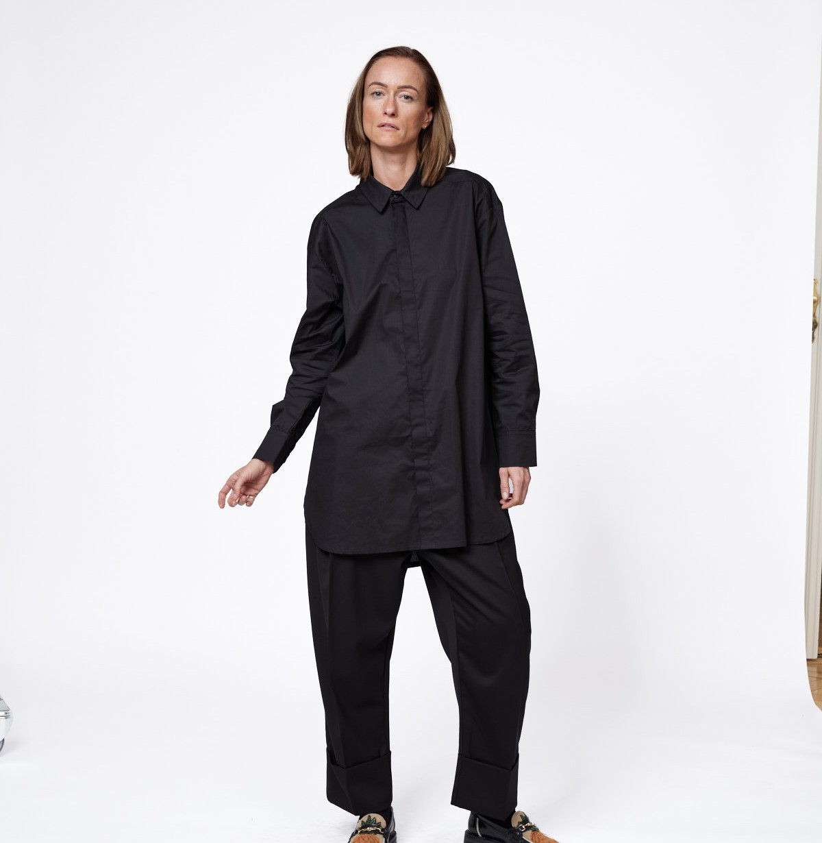Oversize no brand shirt b