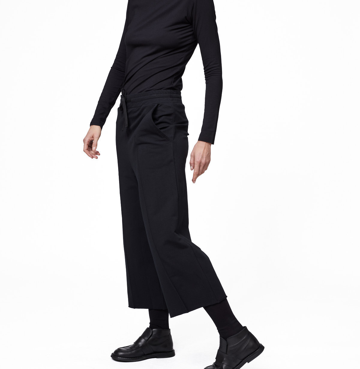 Lazy wide sweatpants b