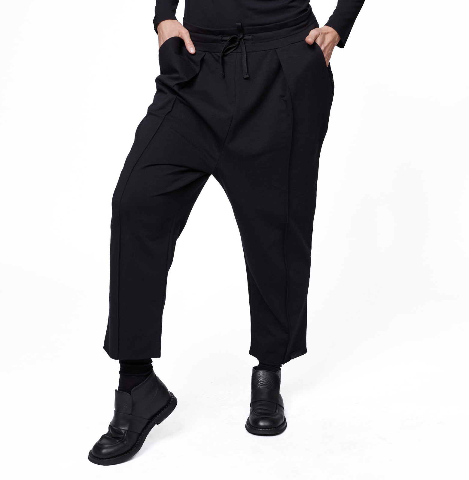 Wide carrot sweatpants 
