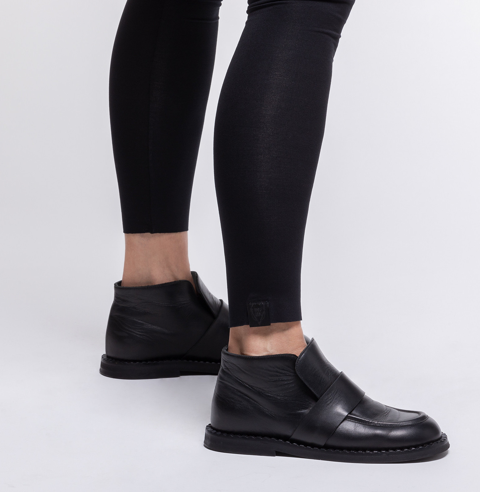 Fine Slim Sweatpants B