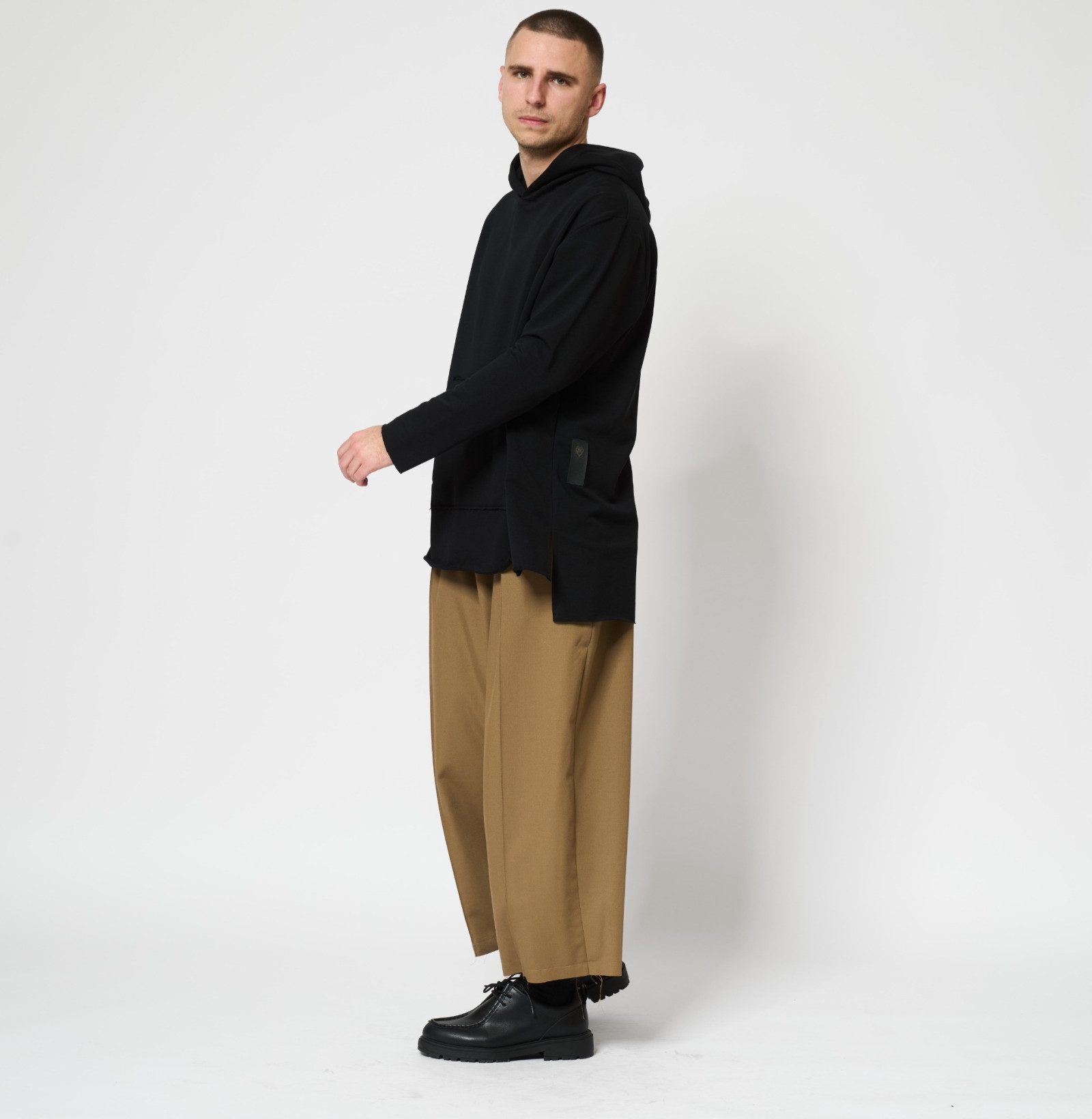 Wool Wide Pants Caramel