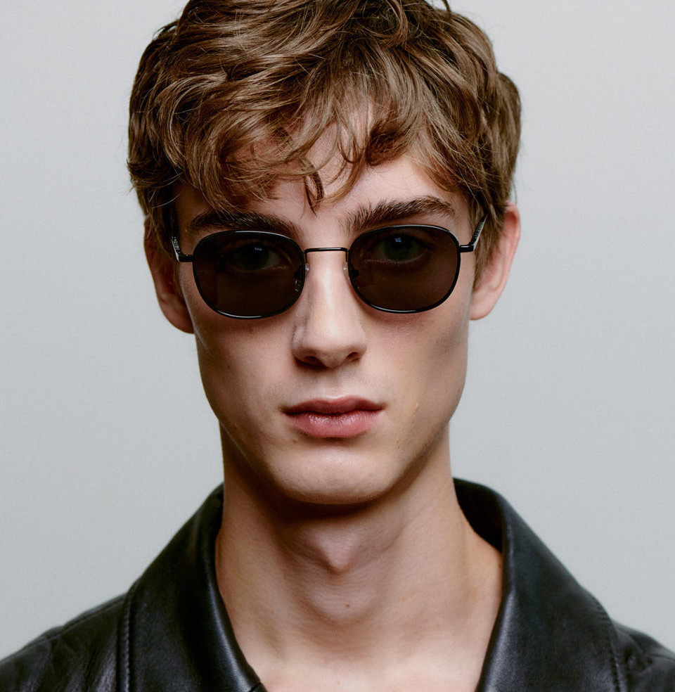 A.kjaerbede Hello Black