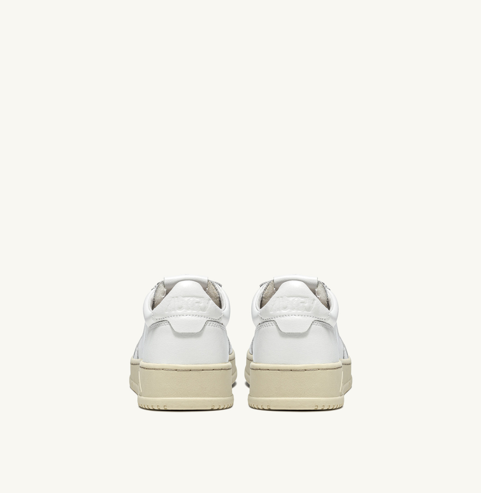  AUTRY MEDALIST LOW SNEAKERS IN WHITE LEATHER MAN