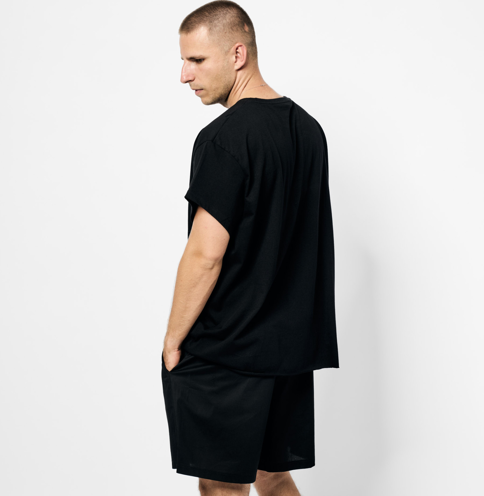 Good Everyday tee b