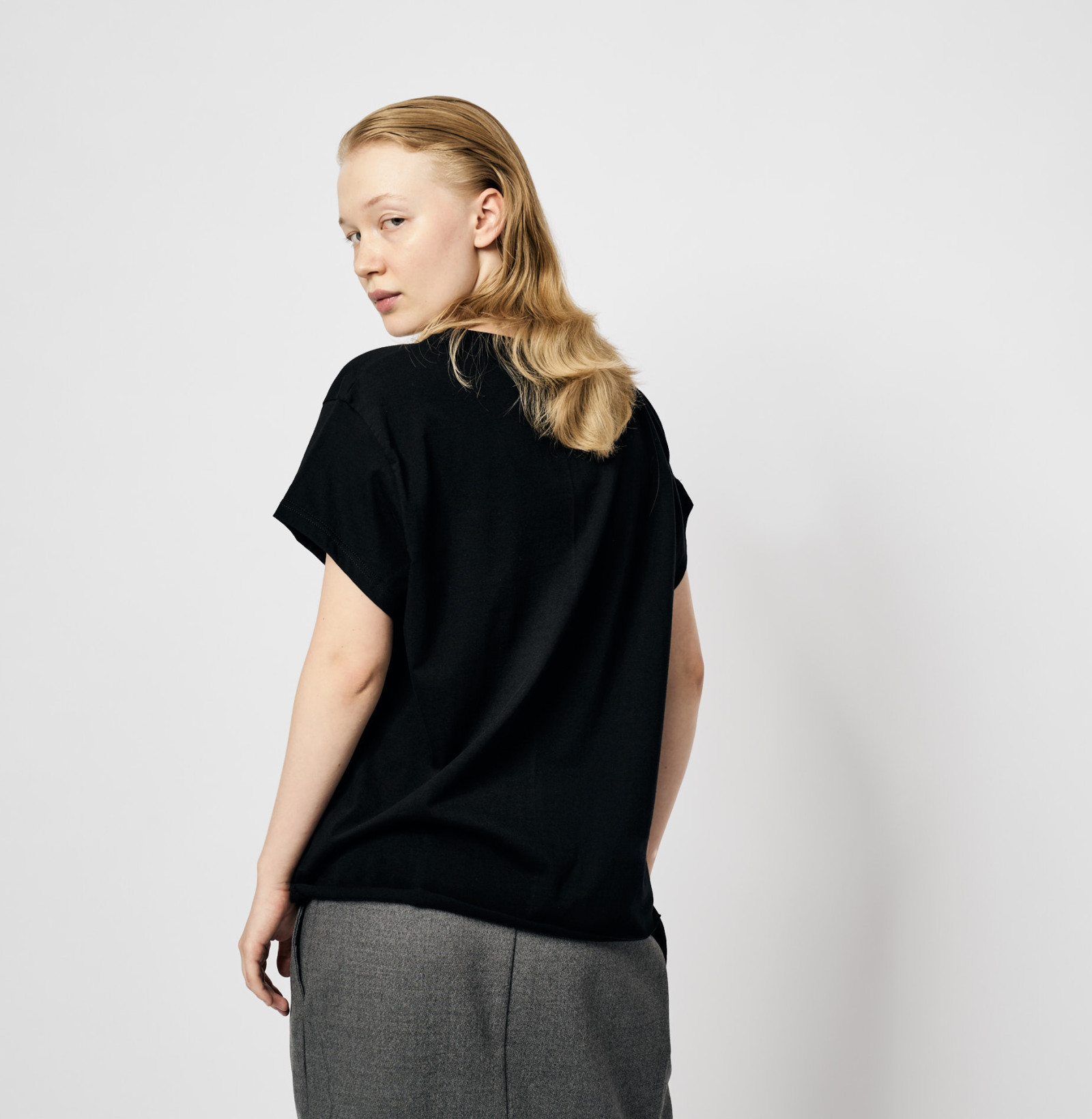 Good Everyday tee b