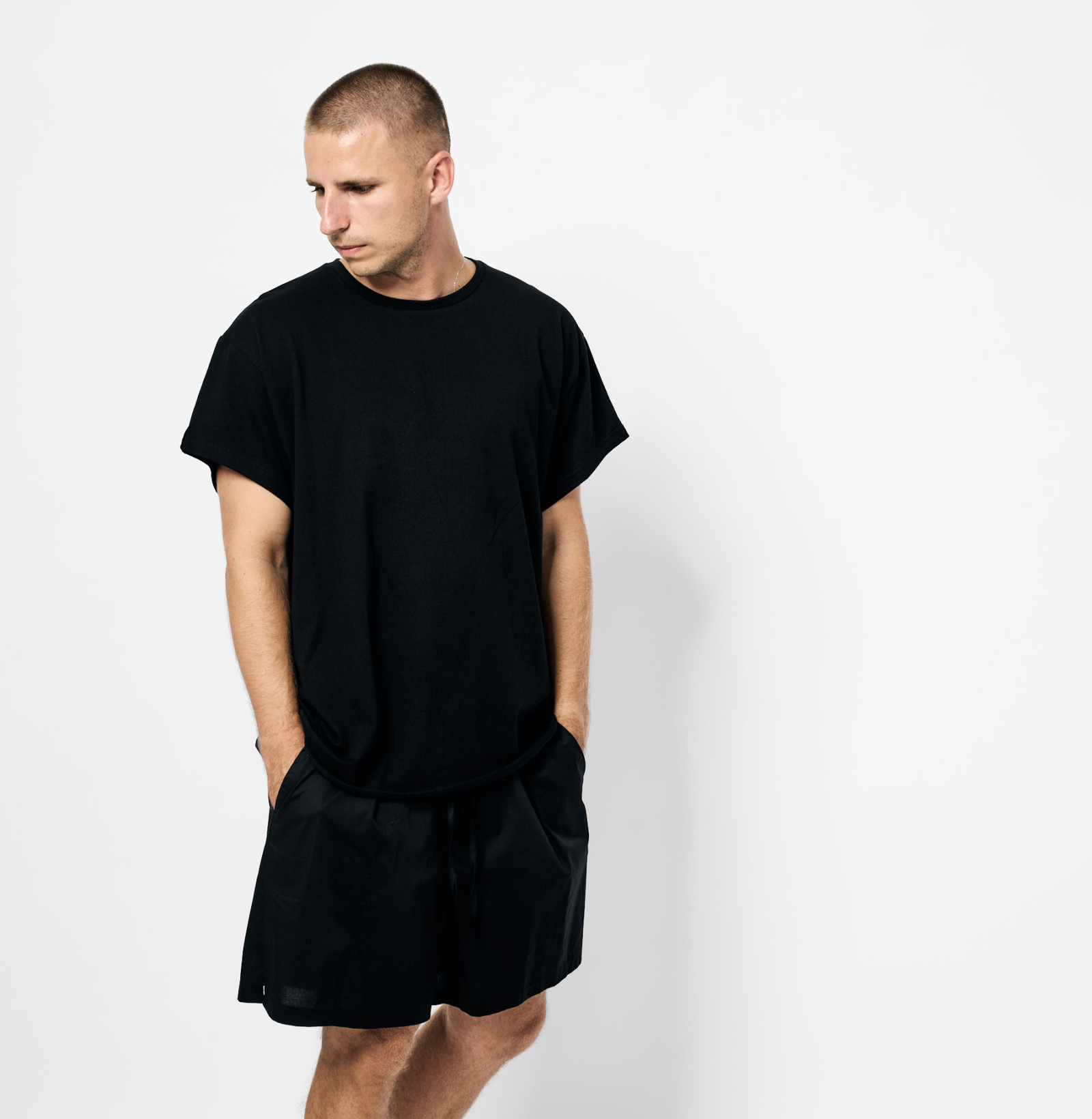 Good Everyday tee b