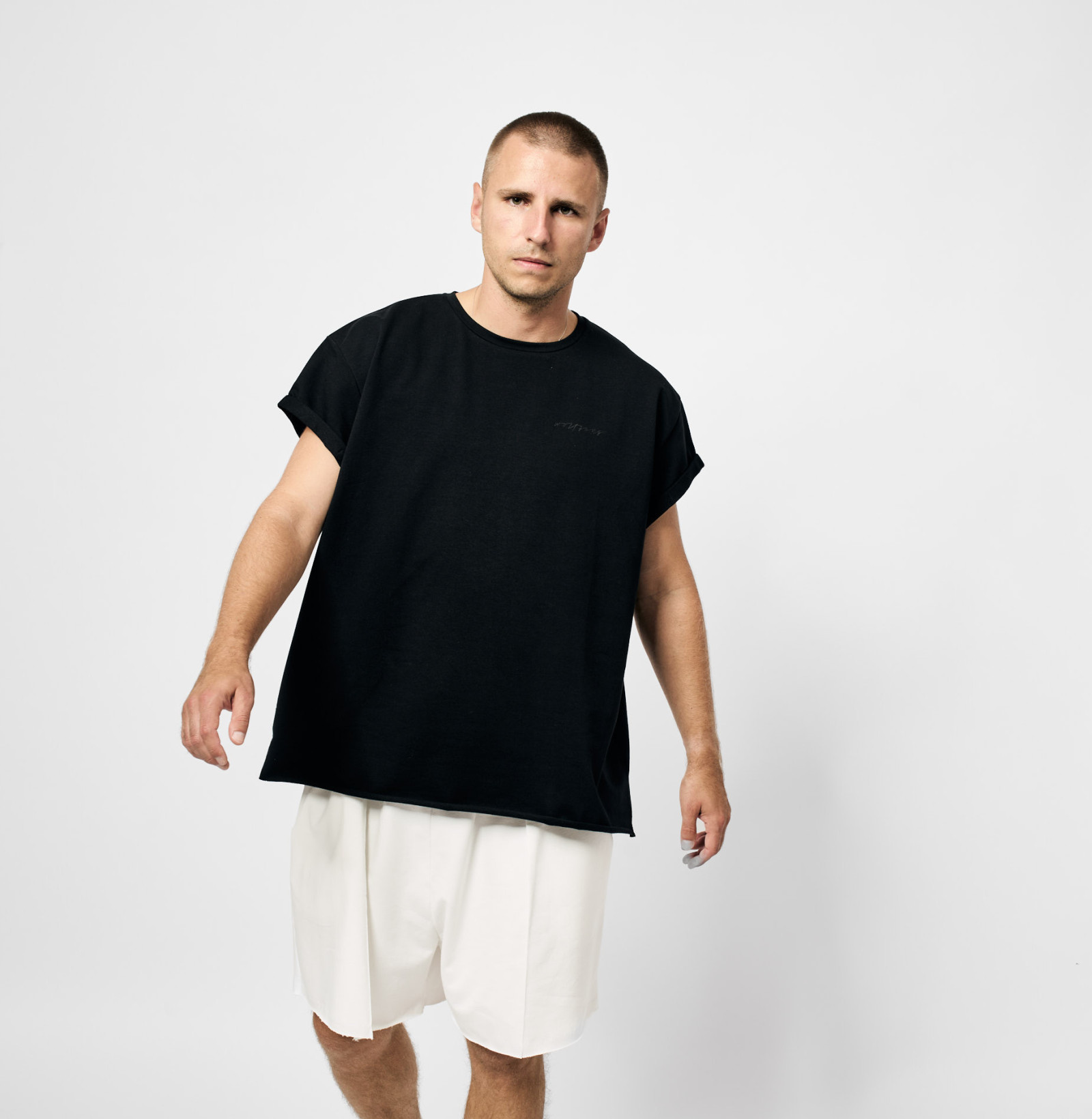 Lazy puck shorts off white