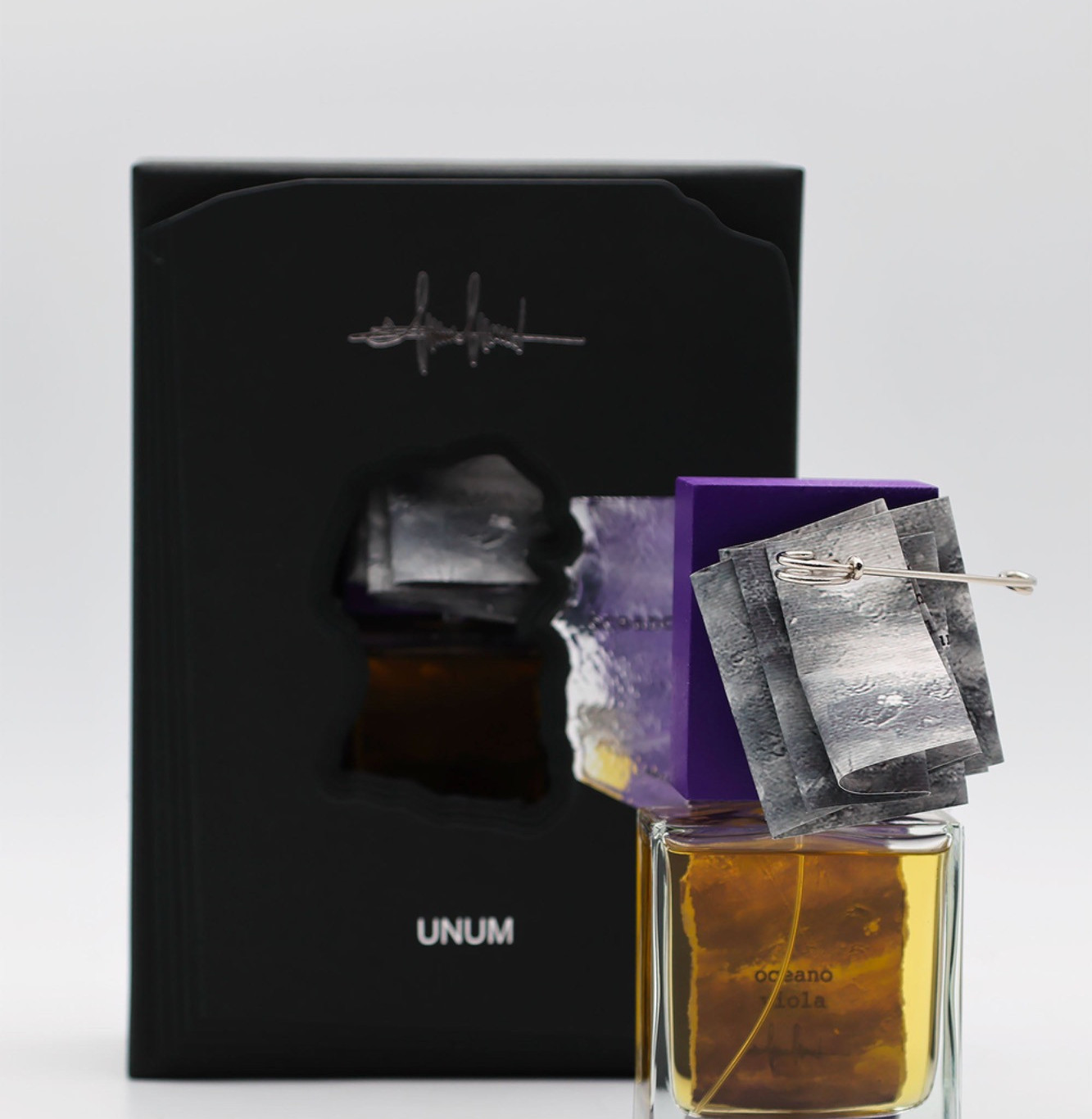 OCEANO VIOLA by Filippo Sorcinelli