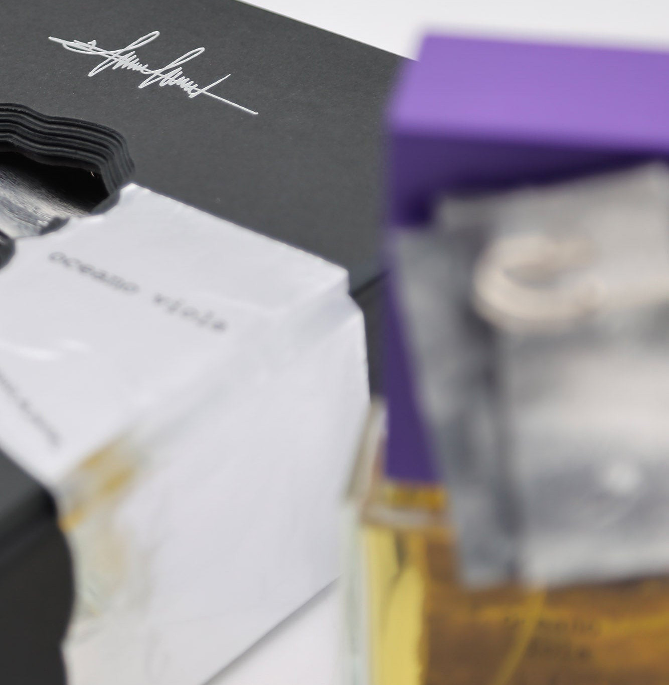 OCEANO VIOLA by Filippo Sorcinelli