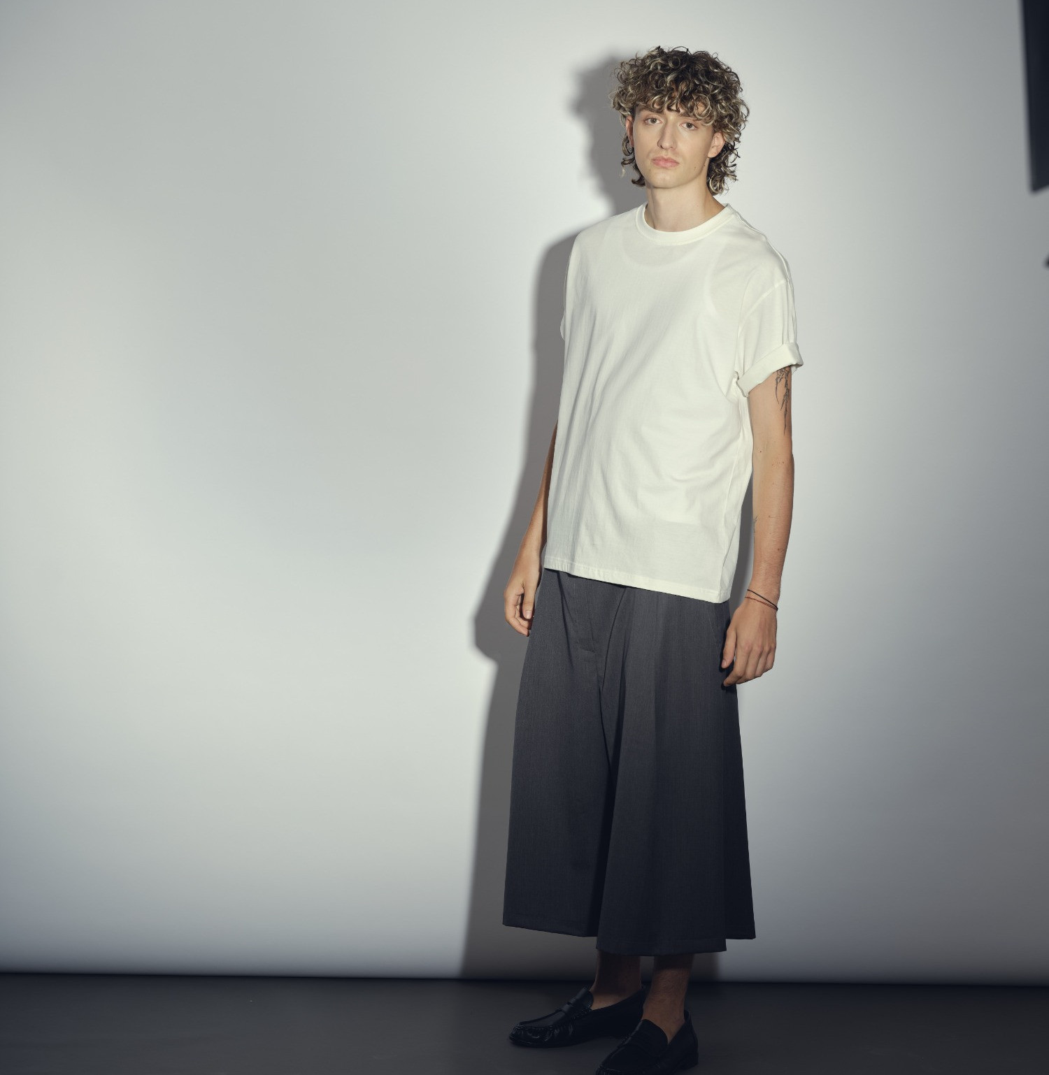Wool mid-calf pants anthracite