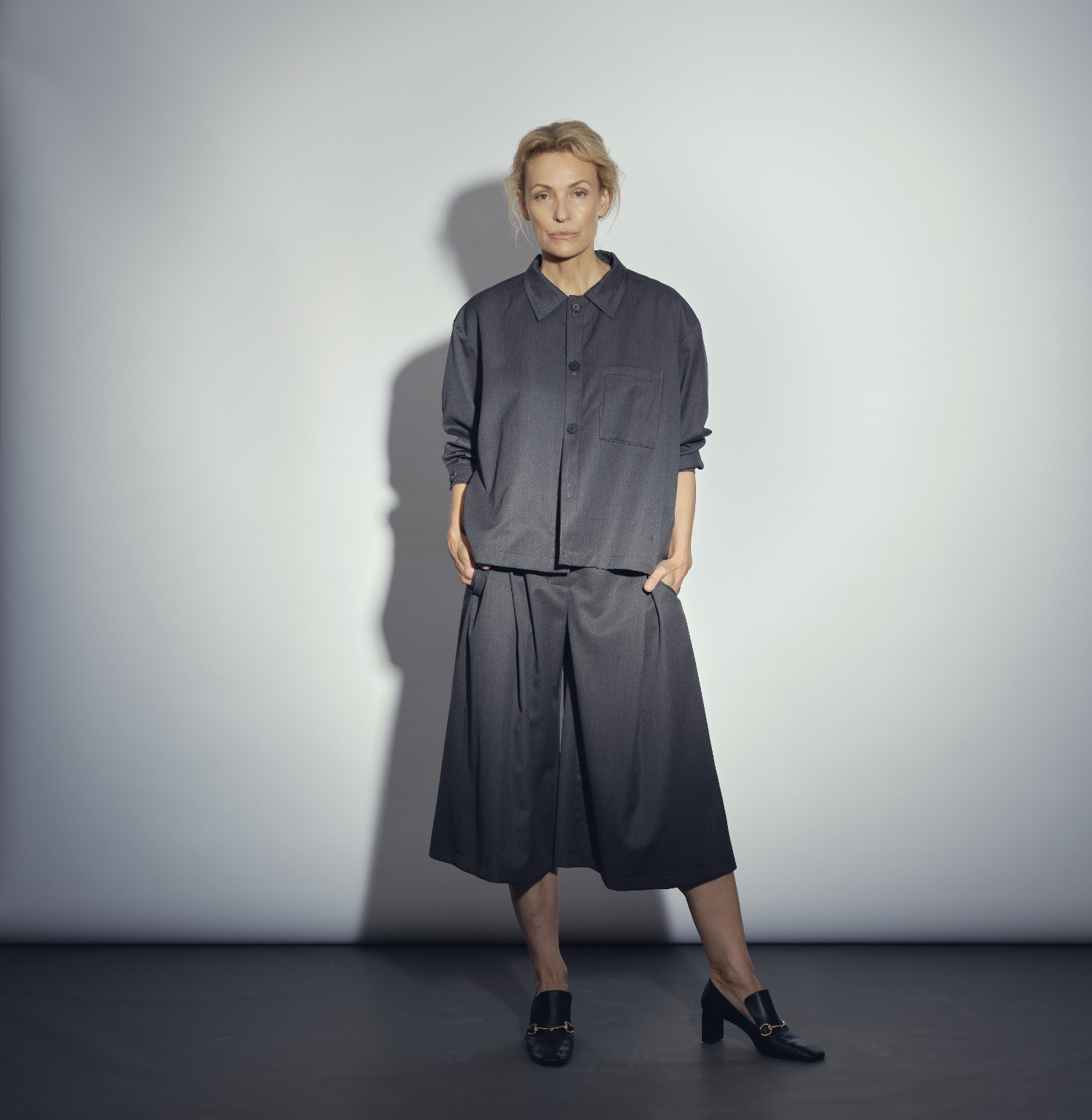 Wool shirt jacket anthracite