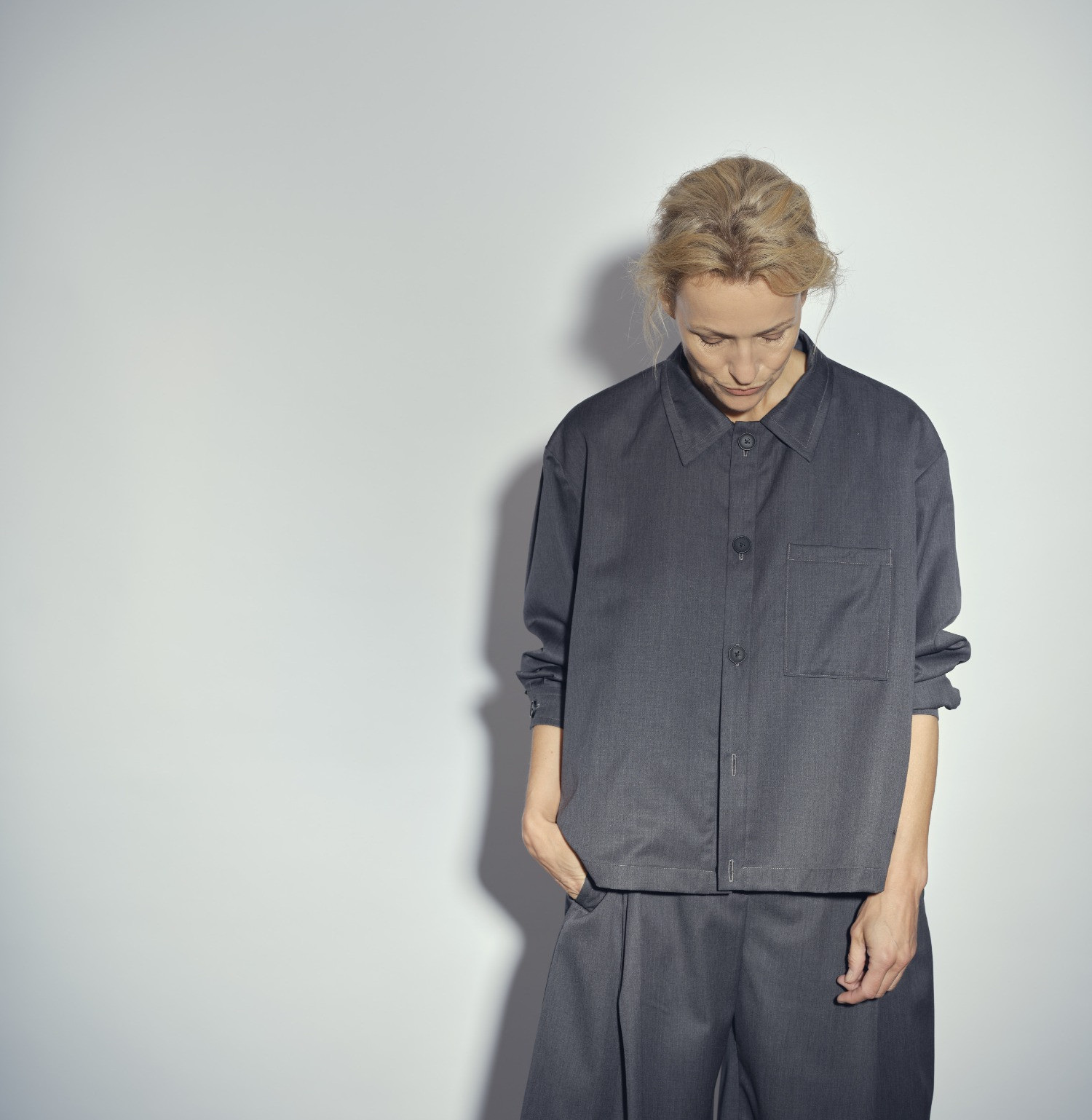 Wool shirt jacket anthracite