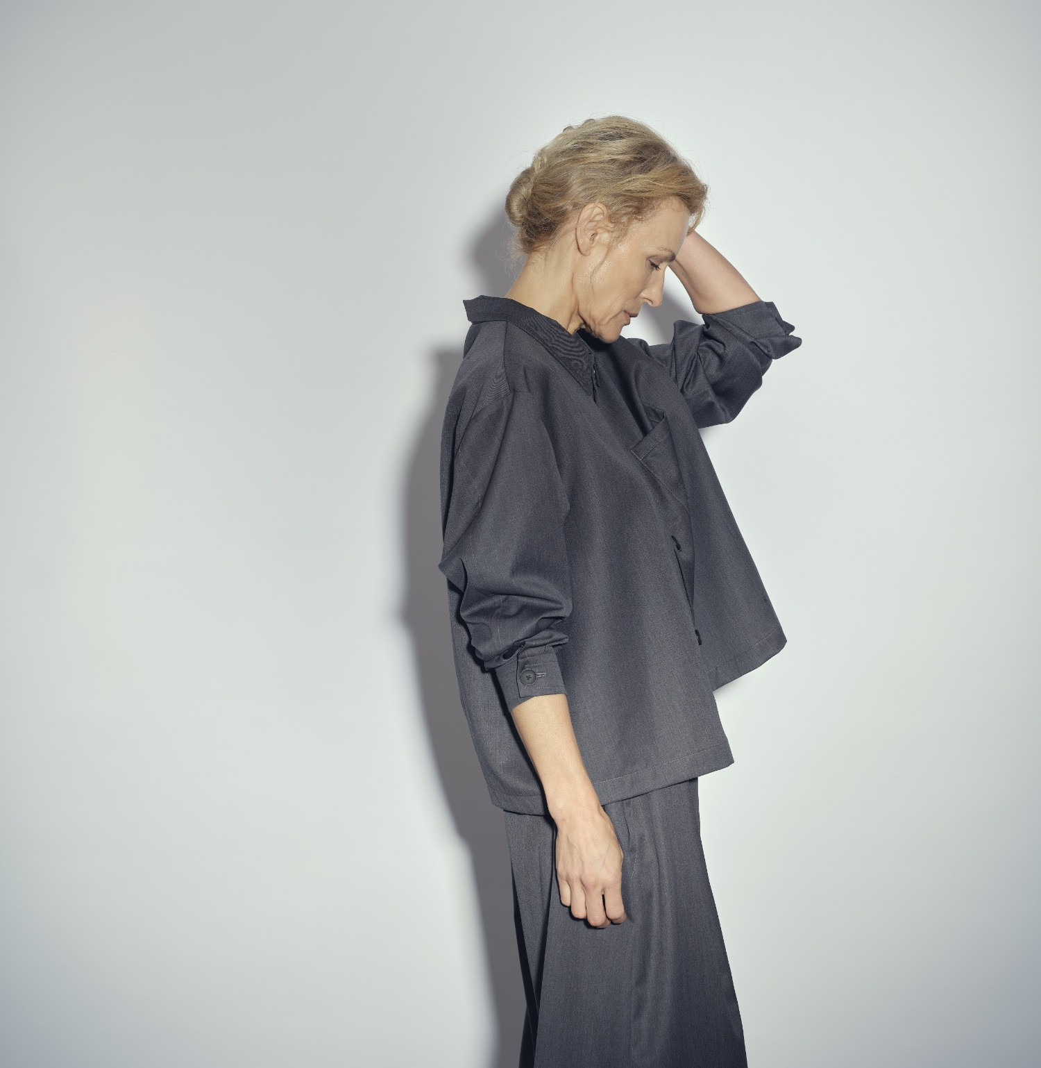 Wool shirt jacket anthracite