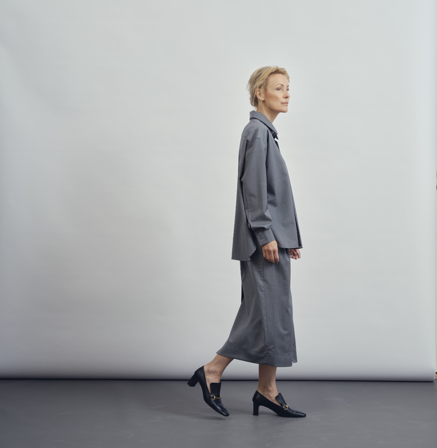 Wool shirt grey
